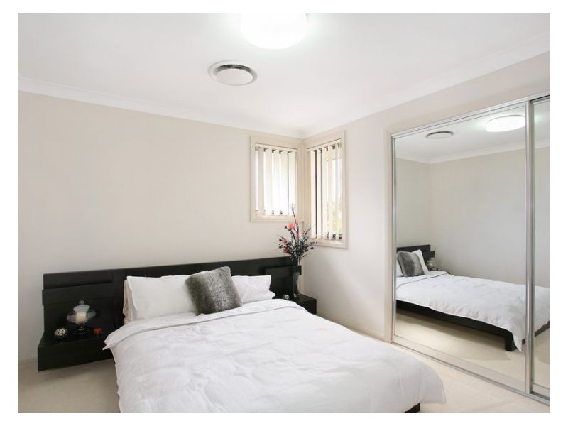 2 Bishop Avenue, Pemulwuy NSW 2145