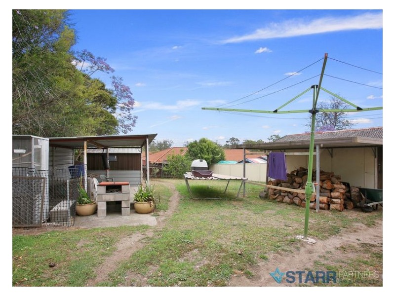 13 Glenn Avenue, Northmead NSW 2152