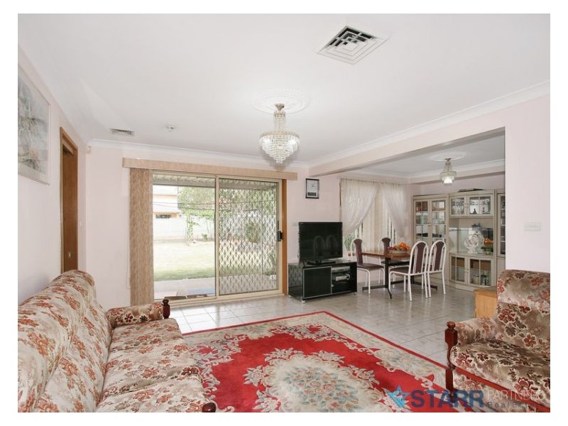 6 Elsinore Street, Merrylands NSW 2160