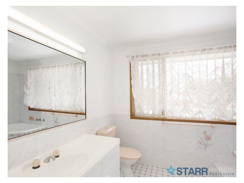 6 Elsinore Street, Merrylands NSW 2160