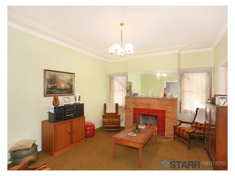 19 Matthew Street, Merrylands NSW 2160