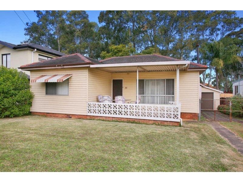 33 VALE STREET, Woodpark NSW 2164