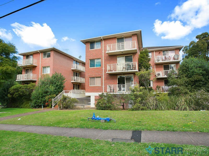 15/12-18 MANCHESTER ST, Merrylands NSW 2160