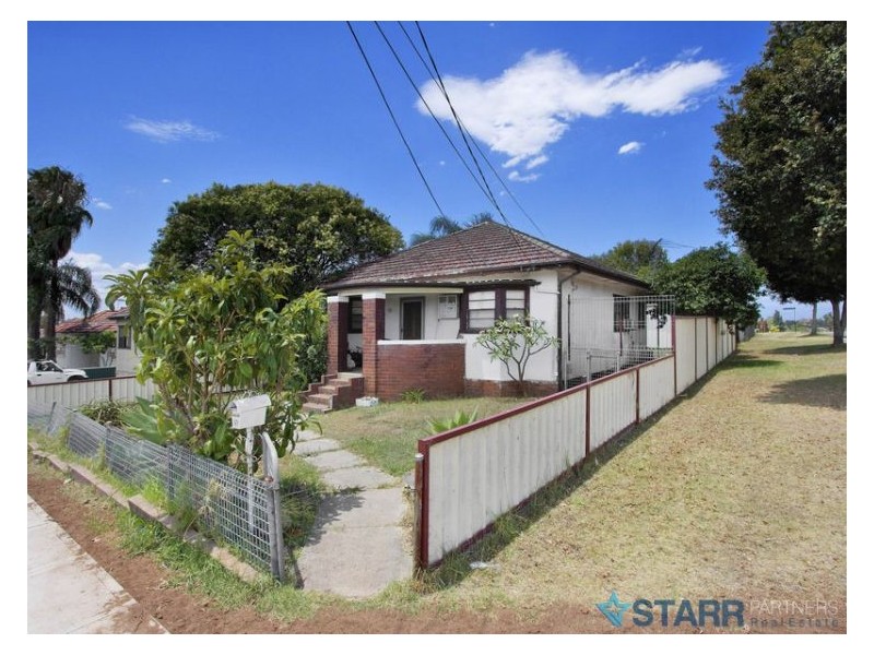 35 Excelsior Street, Merrylands NSW 2160