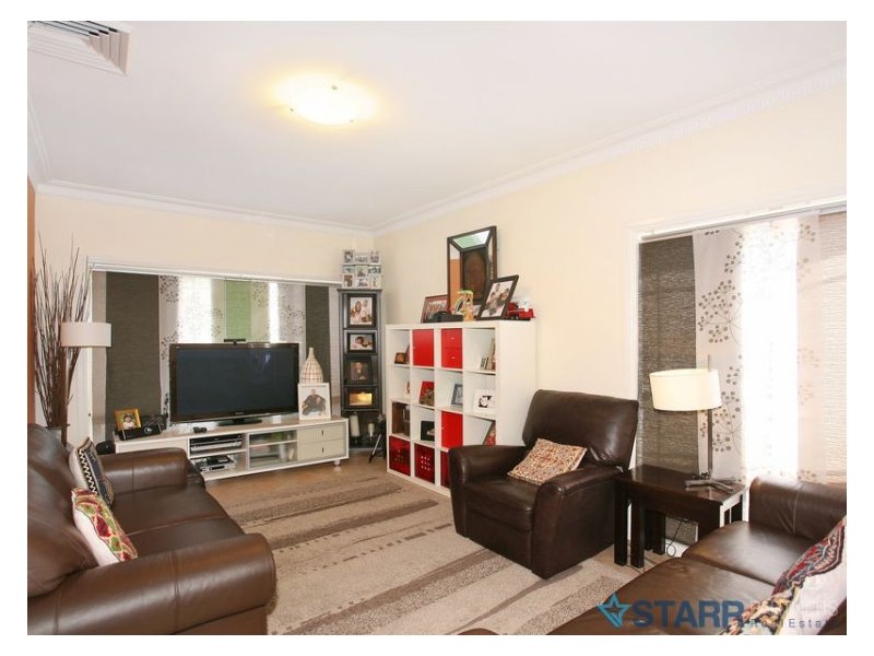 3/49 Clarence Street, Merrylands NSW 2160