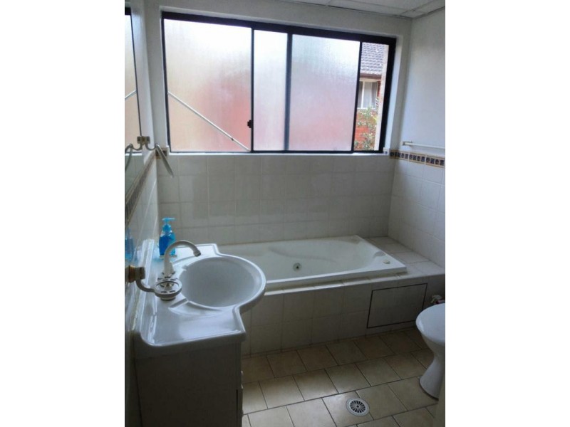 03/43 MEMORIAL AVENUE, Merrylands NSW 2160