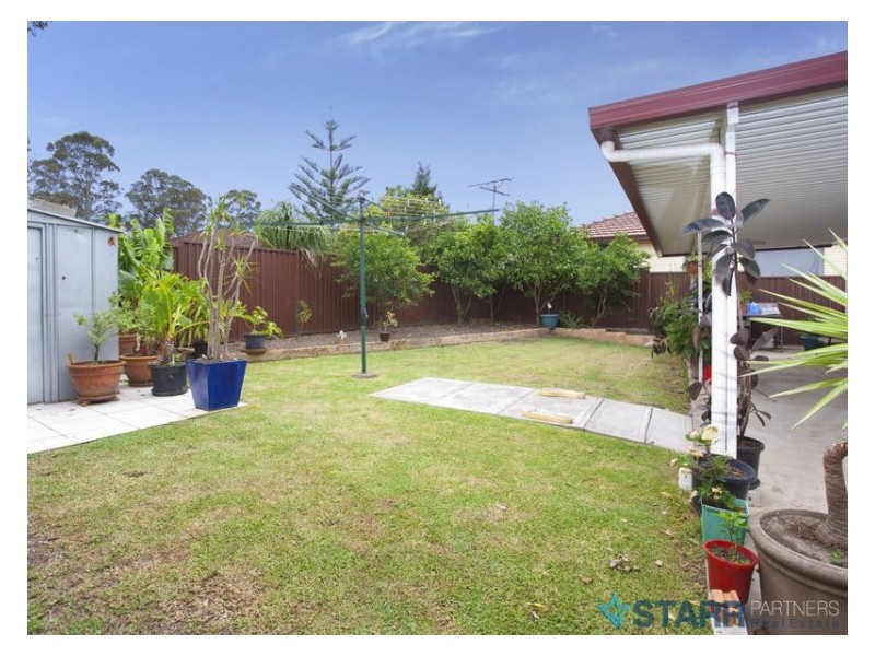 22 Pambula Crescent, Woodpark NSW 2164