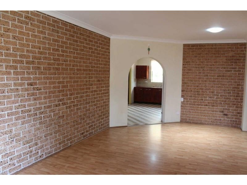 11/6A CLAREMONT STREET, Merrylands NSW 2160