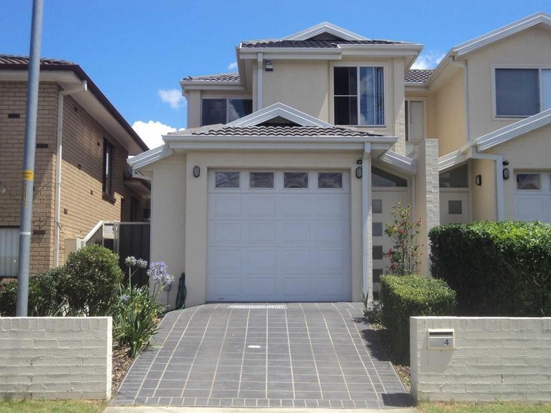 04 COMO STREET, Merrylands NSW 2160