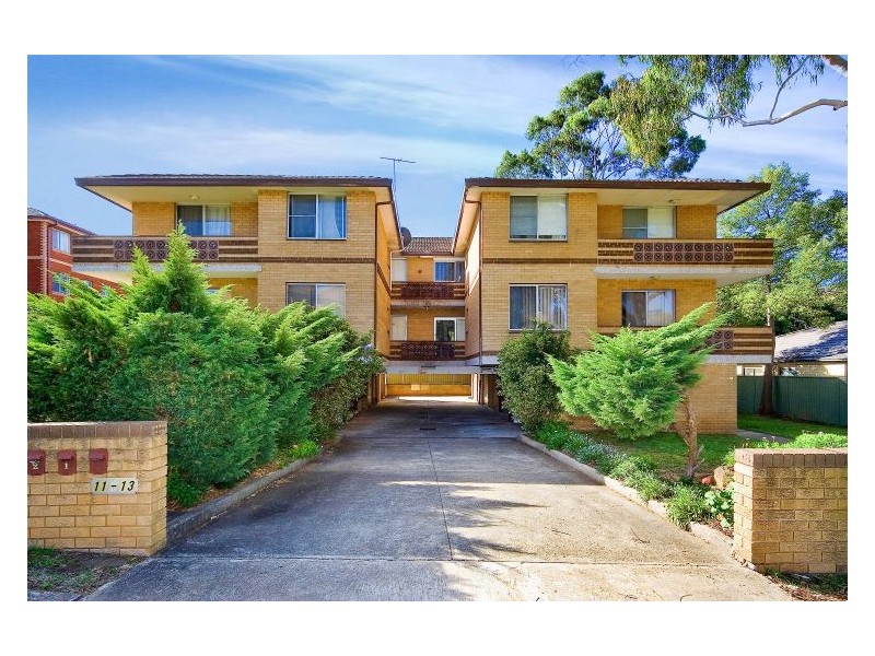 10/11 Birmingham Street, Merrylands NSW 2160