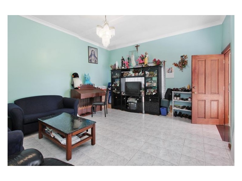 248 Blaxcell Street, Granville NSW 2142