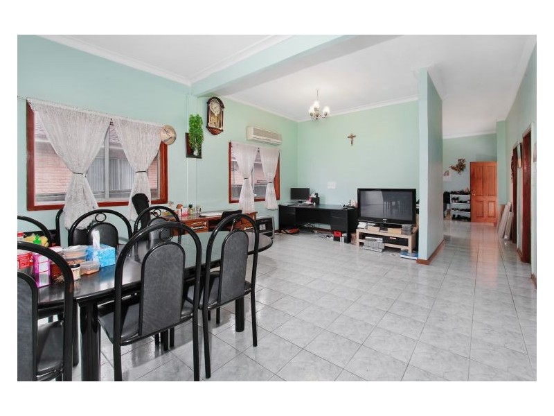 248 Blaxcell Street, Granville NSW 2142