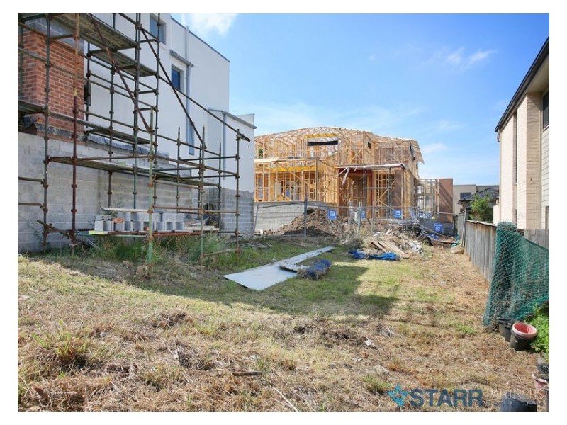 21 Dungara Drive, Pemulwuy NSW 2145