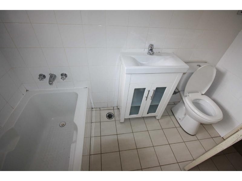 04/25 ADDLESTONE RD, Merrylands NSW 2160