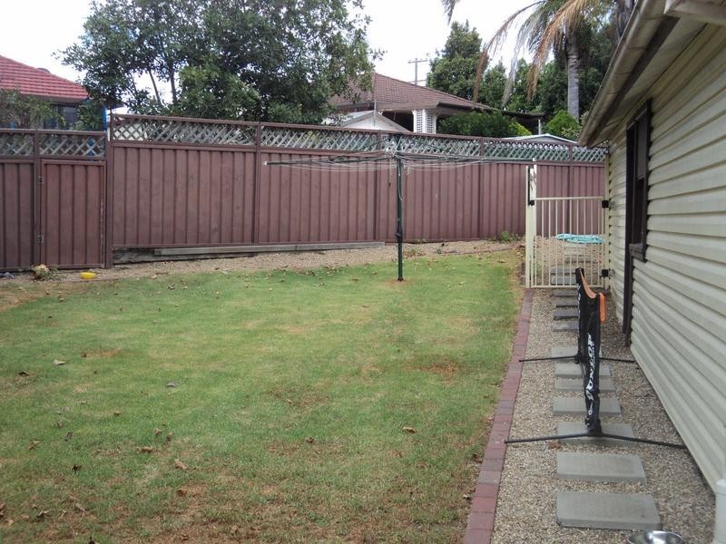 08 WAYNE CRESCENT, Greystanes NSW 2145