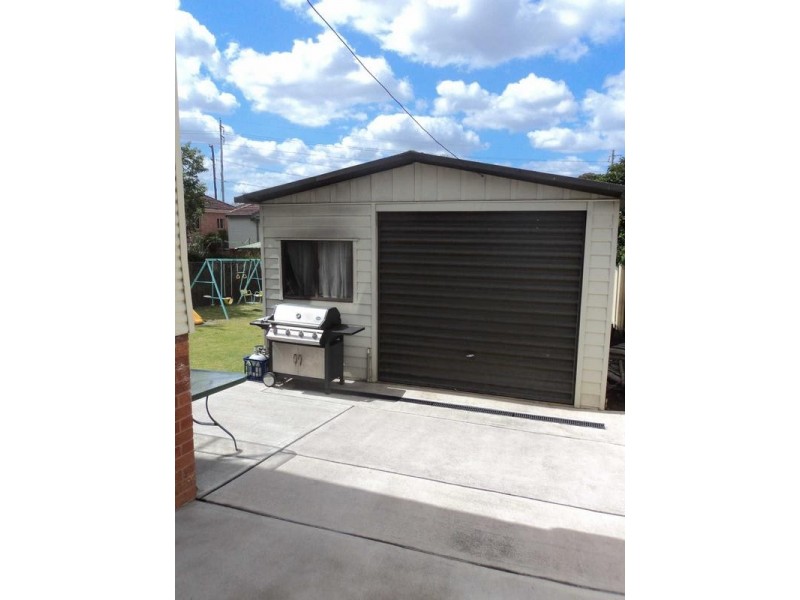 31 PAMBULA CRESCENT, Woodpark NSW 2164