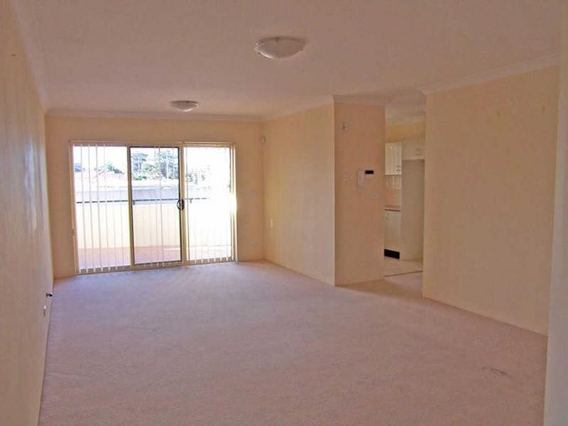 11/482 MERRYLANDS RD, Merrylands NSW 2160