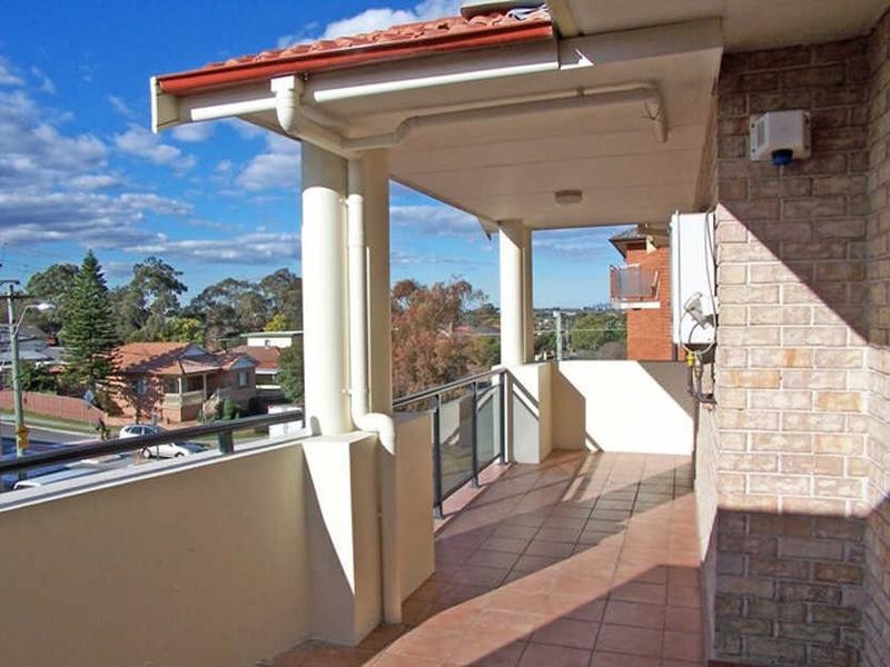 11/482 MERRYLANDS RD, Merrylands NSW 2160