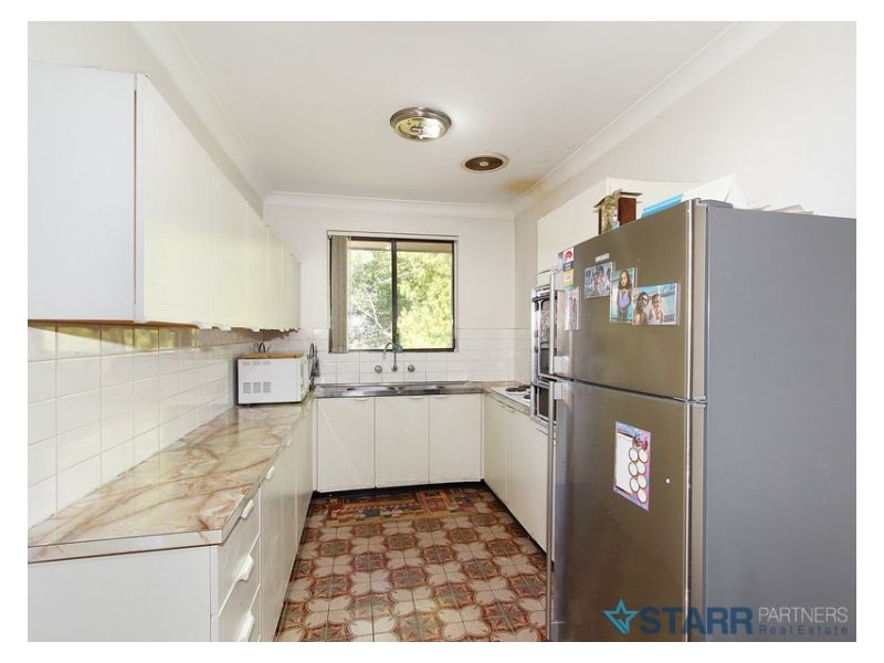 9/10 Paton Street, Merrylands NSW 2160