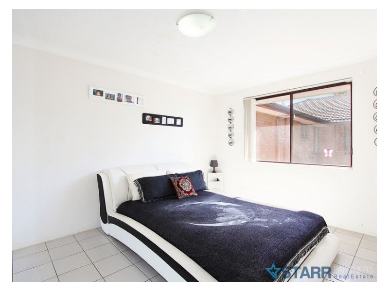 9/10 Paton Street, Merrylands NSW 2160