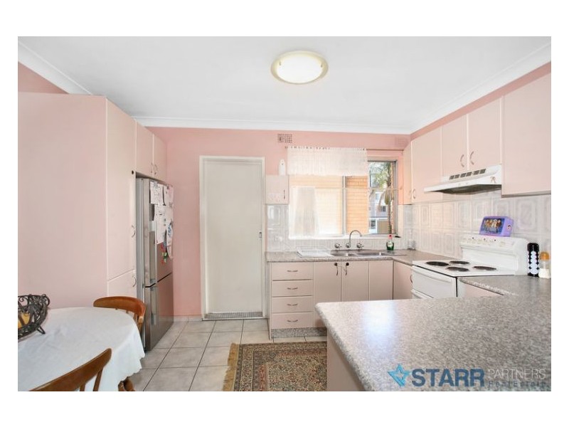 9/22 Neil Street, Merrylands NSW 2160