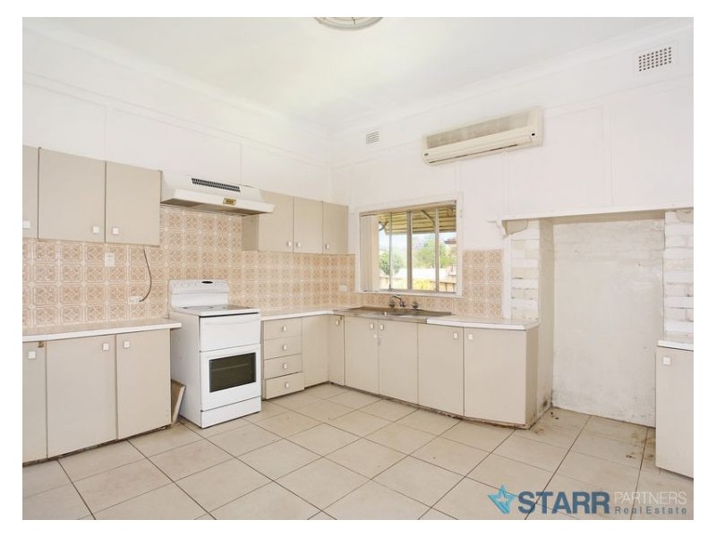 33 Denmark Street, Merrylands NSW 2160