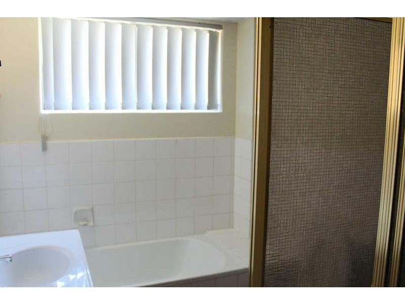 8/28 TREVES STREET, Merrylands NSW 2160