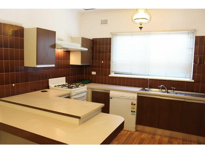 19 ROBILLIARD STREET, Westmead NSW 2145