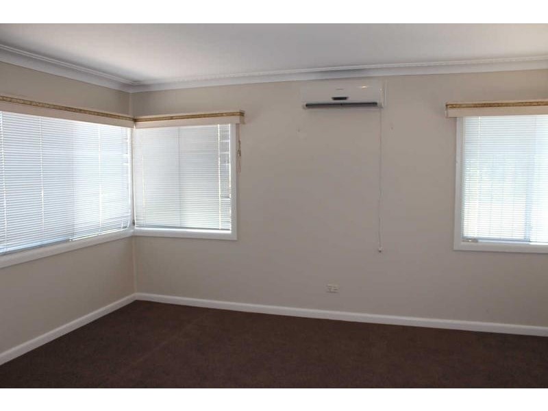 19 ROBILLIARD STREET, Westmead NSW 2145