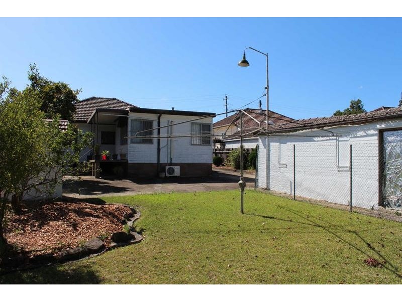 19 ROBILLIARD STREET, Westmead NSW 2145