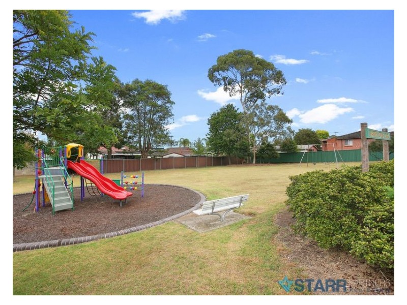 5 Cullis Place, Woodpark NSW 2164