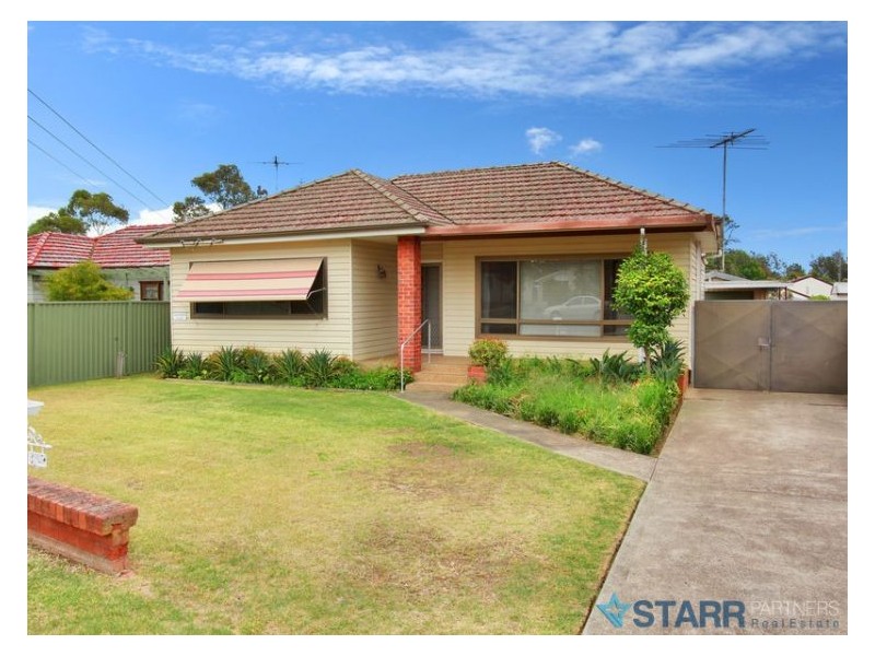 9 Johnstone Street, Guildford NSW 2161