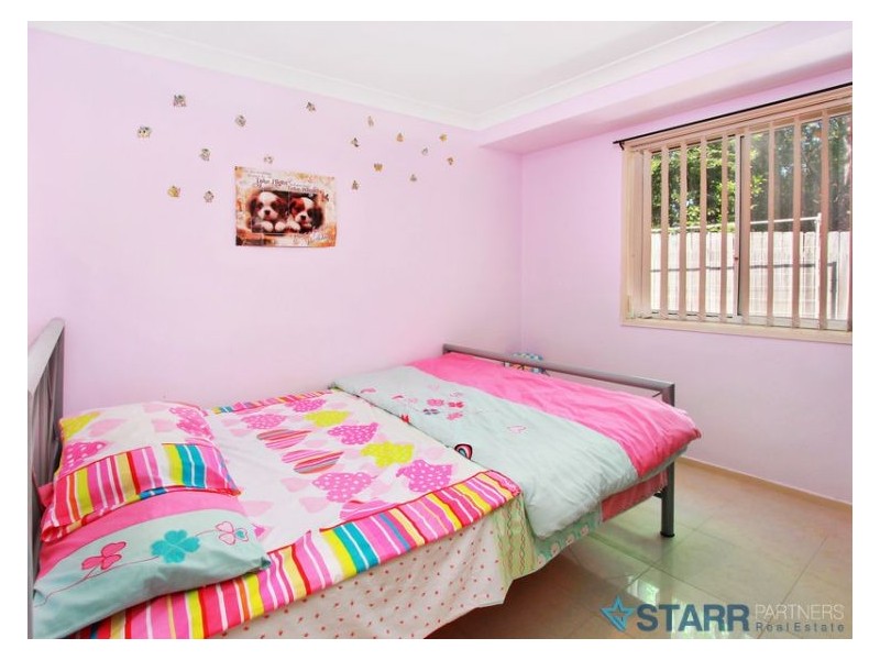 12/37 Binalong Road, Pendle Hill NSW 2145