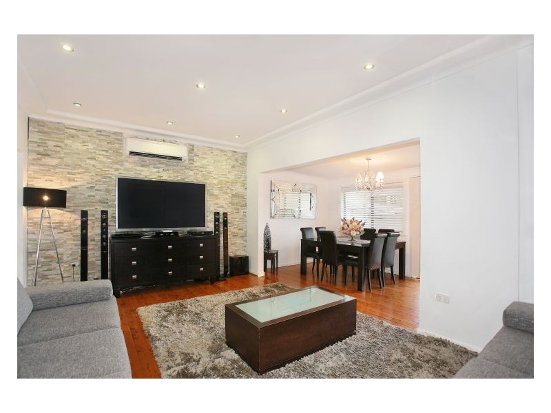 51 Farnell Street, Merrylands NSW 2160