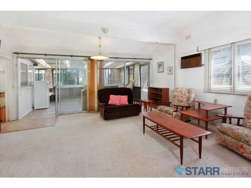 3 BERWICK STREET, Guildford NSW 2161