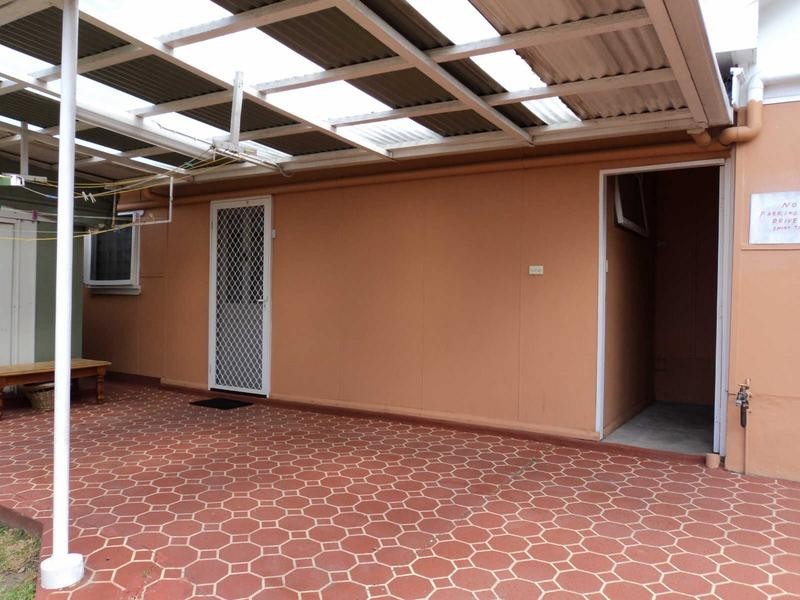 1/13 Montrose Avenue, Merrylands NSW 2160