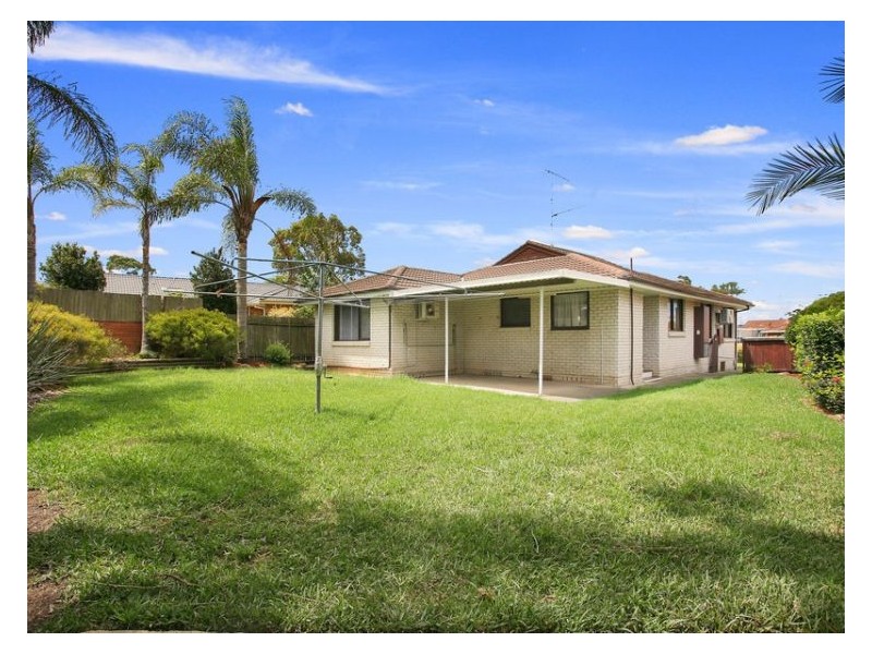 3 Moruya Crescent, Greystanes NSW 2145