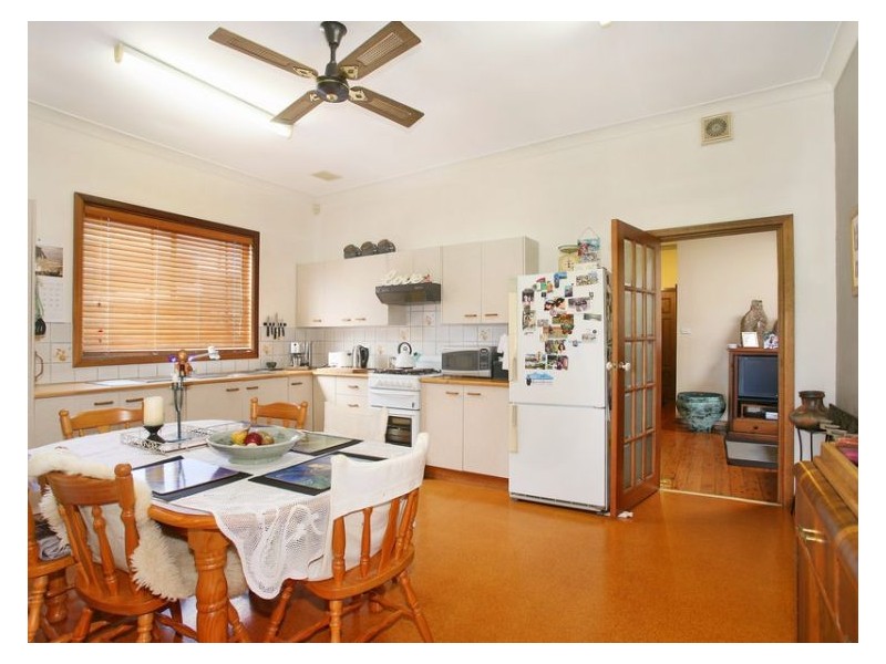 37 Clyde Street, Guildford NSW 2161