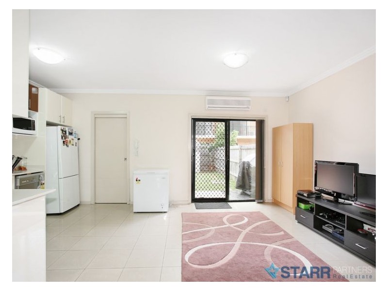 6/38-42 Wynyard Street, Guildford NSW 2161