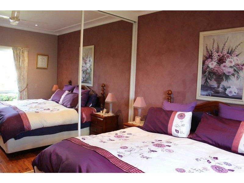 42 VALE STREET, Woodpark NSW 2164