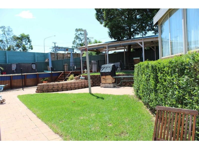 42 VALE STREET, Woodpark NSW 2164