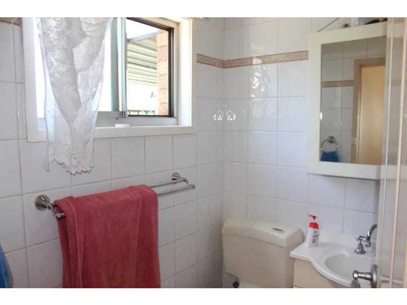 42 VALE STREET, Woodpark NSW 2164