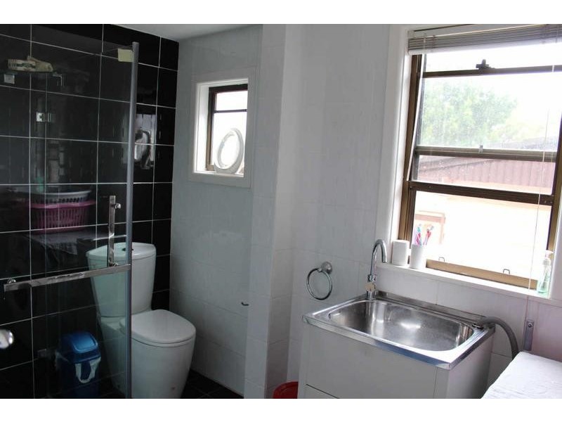 53 LOUGH AVENUE, Guildford NSW 2161