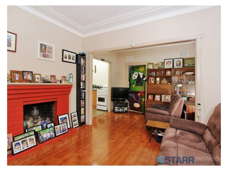 13 Junction Street, Guildford NSW 2161