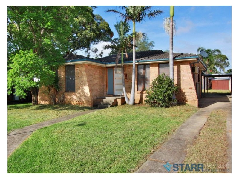 15 Shelley Place, Wetherill Park NSW 2164