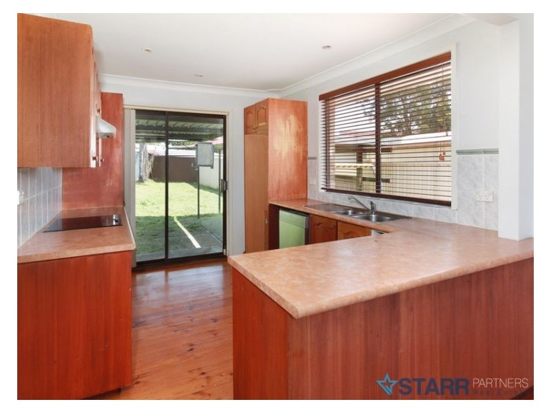 15 Shelley Place, Wetherill Park NSW 2164