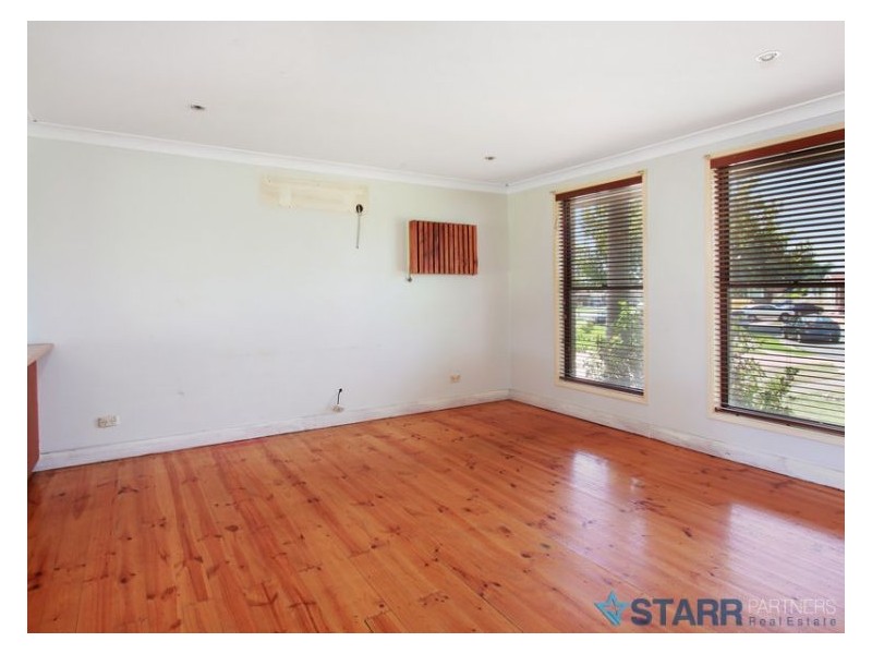 15 Shelley Place, Wetherill Park NSW 2164