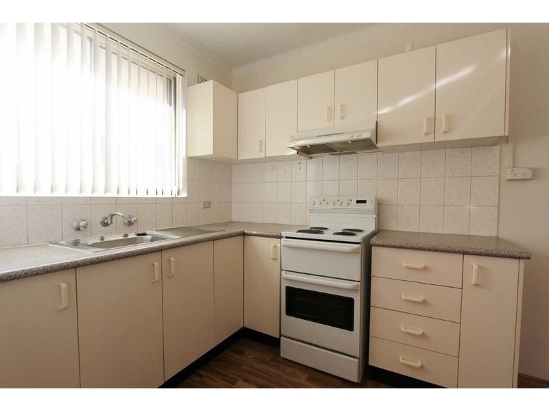 8/52 SHEFFIELD STREET, Merrylands NSW 2160