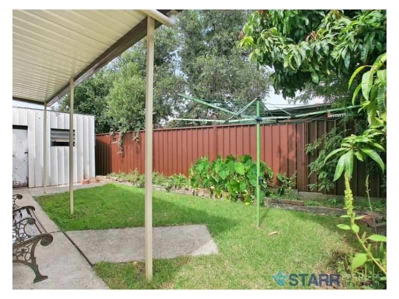 16 Kenyons Road, Merrylands NSW 2160