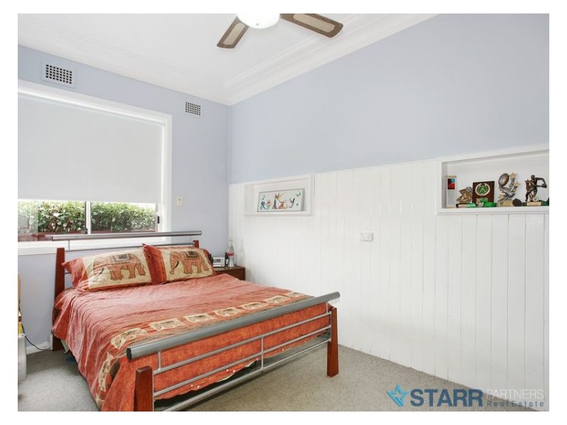 18 Murdock Street, Guildford NSW 2161